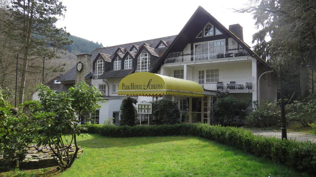 Park Hotel Am Schloss Ettringen (Rhineland-Palatinate) Exterior foto